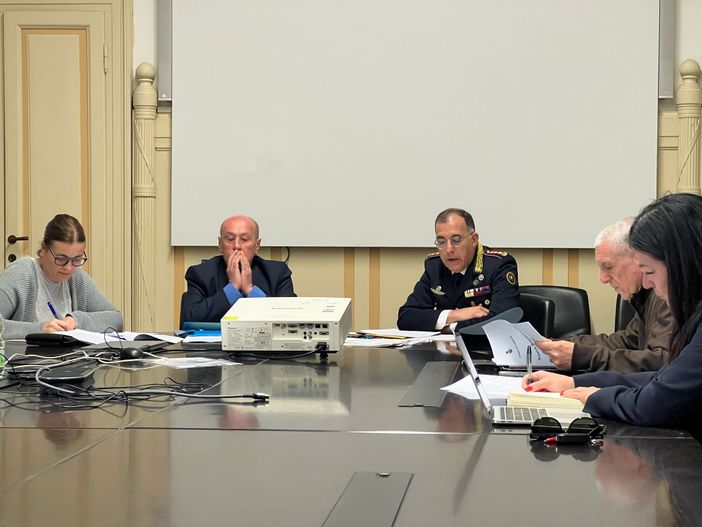 Polizia Locale di Gallarate, cambia il regolamento: arriva il Taser per gli agenti