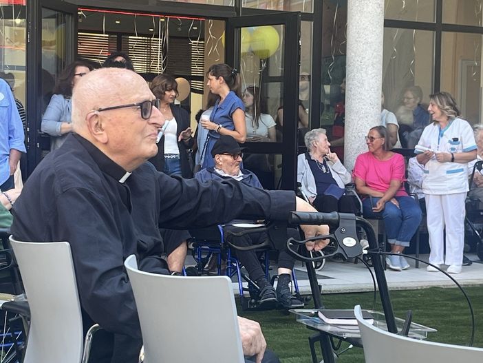 Busto, lunedì l’ultimo saluto a monsignor Livetti