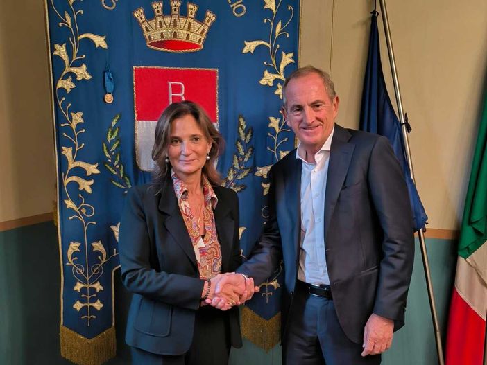 Il rettore dell'Università dell'Insubria Maria Pierro e il sindaco di Busto Arsizio Emanuele Antonelli