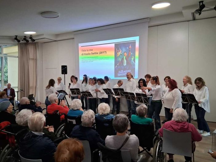 Il coro di Borsound 1919 in azione