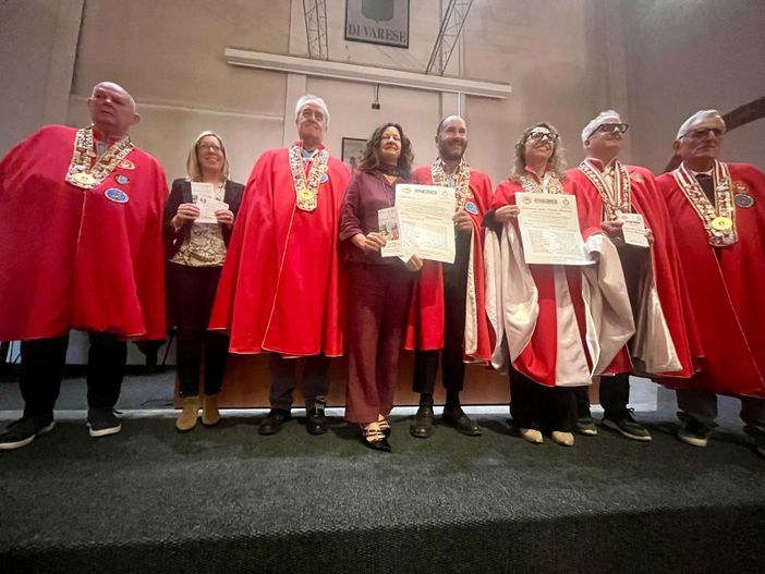 A Busto il raduno delle confraternite. Il sindaco: «L’evento “identitario” più importante di questi 10 anni»