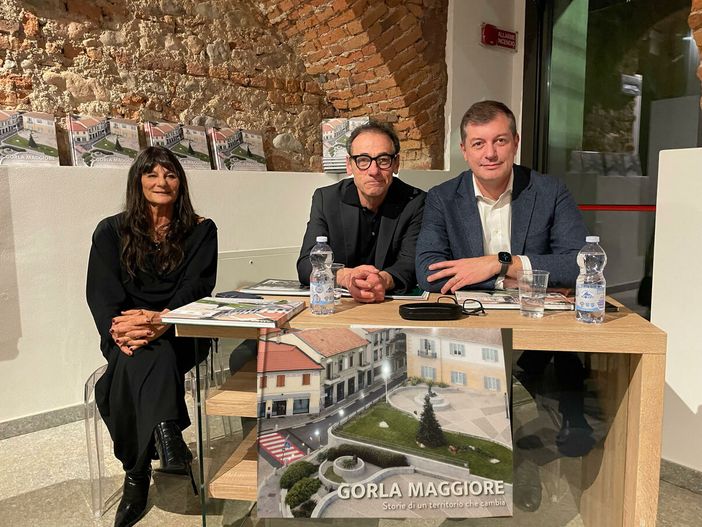 L'assessore Montini con il giornalista Martinoli e il sindaco Zappamiglio