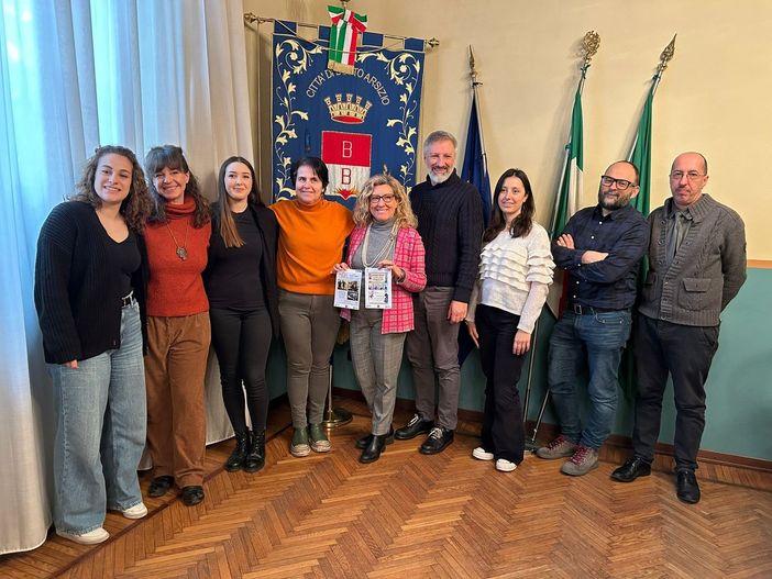Formazione, lavoro, tempo libero: per aiutare i giovani scendono in campo... i giovani