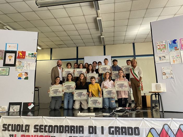 FOTO. Borse di studio per gli studenti meritevoli di Castellanza: «Non perdete mai la passione e cercate sempre di coltivarla» FOTO. Borse di studio per gli studenti meritevoli di Castellanza: «Non perdete mai la passione e cercate sempre di coltivarla»