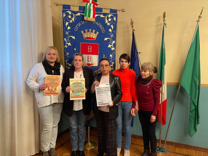 A Busto il nuovo corso gratuito per colf, badanti e babysitter. Paola Reguzzoni: «La storia di Irina merita rispetto e stima» A Busto il nuovo corso gratuito per colf, badanti e babysitter. Paola Reguzzoni: «La storia di Irina merita rispetto e stima»