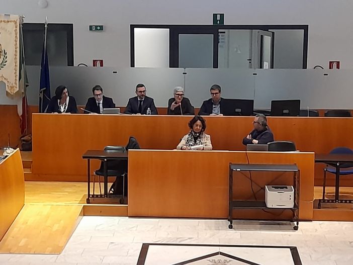 La riunione della commissione sanità, Gallarate