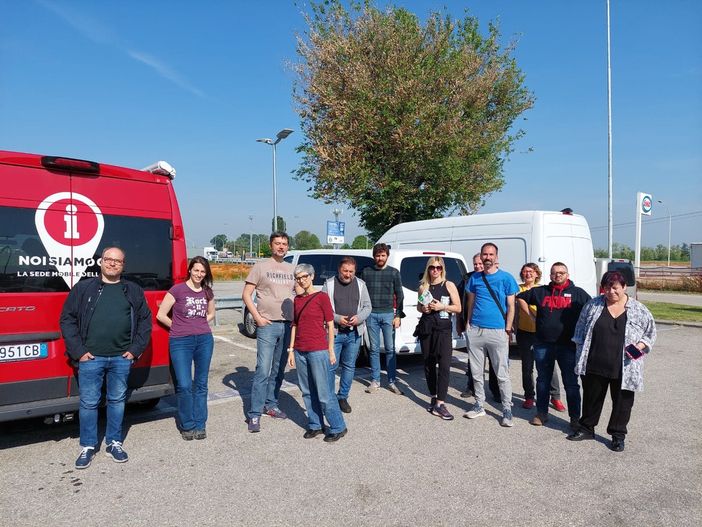 Aiuti Ucraina: in viaggio la colonna di furgoni della Cgil