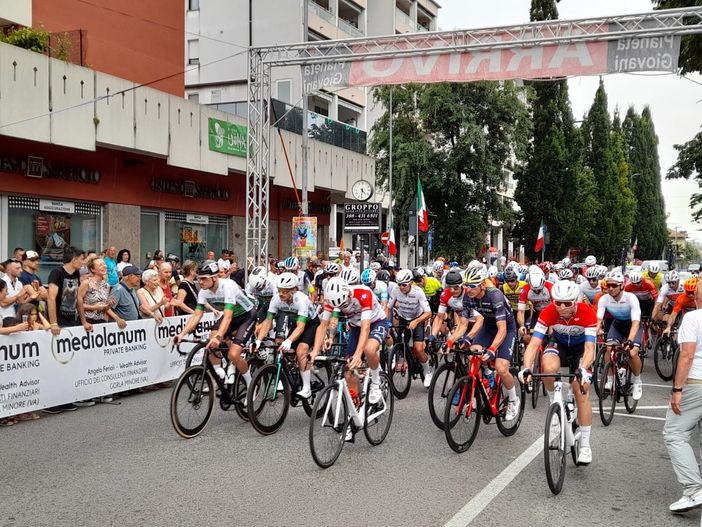 VIDEO e FOTO - Campionati italiani master di ciclismo in Valle Olona: buonissima la prima