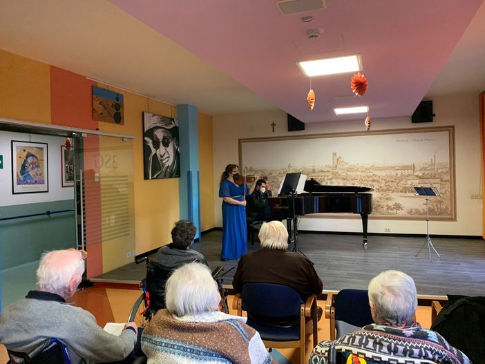 Musica e poesia per gli ospiti del Camelot con il concerto  &quot;À la mémoire de Garcia Lorca&quot;