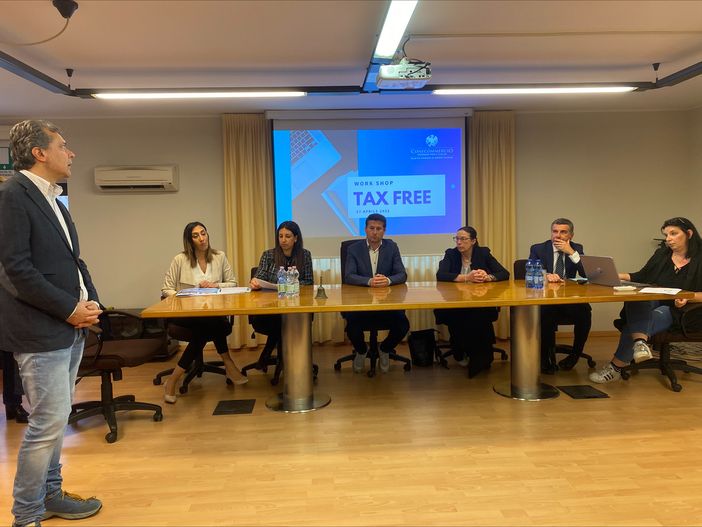 Confcommercio: a Busto parte il Tax Free
