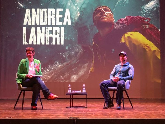 VIDEO. «La malattia e la forza di riprogrammare la vita». Andrea Lanfri porta una Busto commossa sull'Everest VIDEO. «La malattia e la forza di riprogrammare la vita». Andrea Lanfri porta una Busto commossa sull'Everest