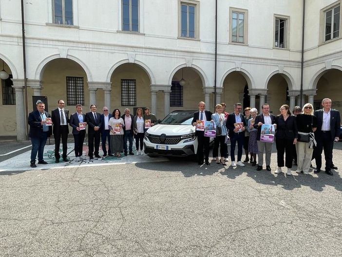 Paglini Store in viaggio con Busto Estate Paglini Store in viaggio con Busto Estate