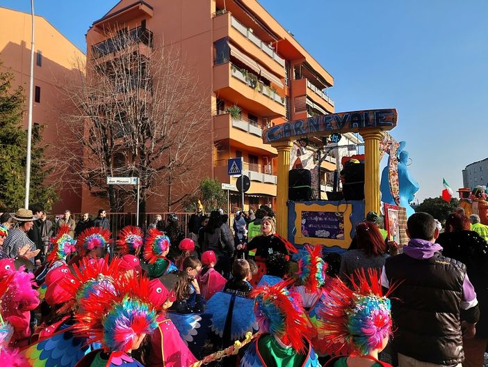 FOTO. L’ultima sfilata a Olgiate premia le maschere più originali