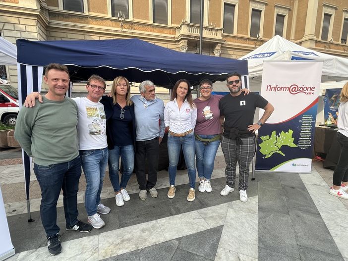 VIDEO. La maglia di Chiellini, il dono di Ocon: «La festa dello sport è anche amore». Tutti uniti dal ricordo di Chiara e Cristian