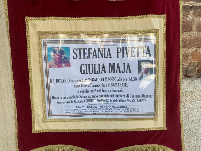 La veglia a Samarate: «Facciamo silenzio per Stefania e Giulia. Un pensiero a Nicolò, adesso è quello che ne ha più bisogno» La veglia a Samarate: «Facciamo silenzio per Stefania e Giulia. Un pensiero a Nicolò, adesso è quello che ne ha più bisogno»