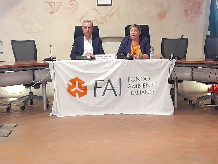 Il sindaco Ottaviani e la capo delegazione Fai del Seprio, Antonella Franchi