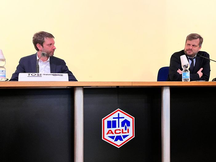 Pierfrancesco Majorino a Gallarate: «Bisogna vincere il disincanto dei cittadini» Pierfrancesco Majorino a Gallarate: «Bisogna vincere il disincanto dei cittadini»