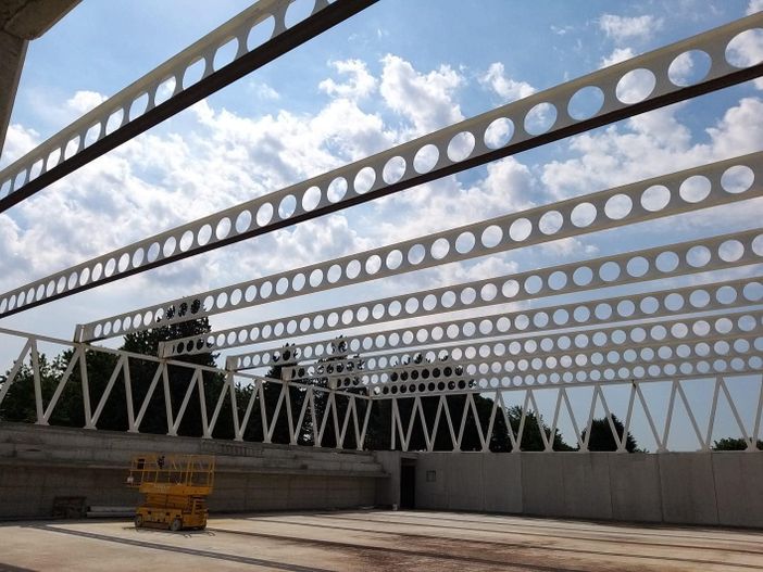 Palazzetto dello soprt a Olgiate: i lavori progrediscono a ritmo serrato