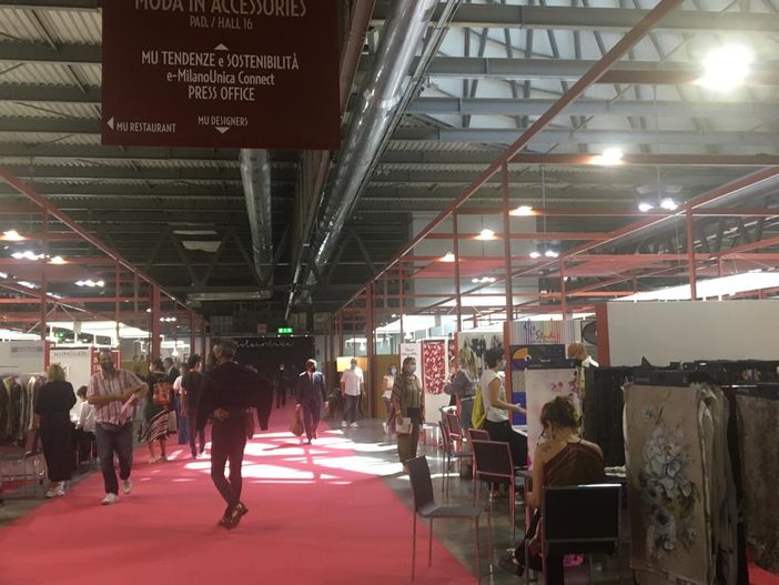 Milano Unica nella scorsa edizione di settembre in presenza: a febbraio ci sarà una piattaforma digitale