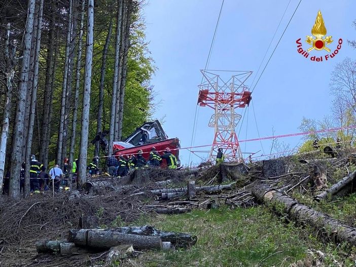 Tragedia sul Mottarone, il sindaco di Stresa: «Ho visto immagini terribili, siamo distrutti»