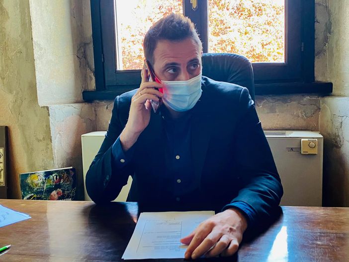 Il sindaco Pignatiello (foto dalla sua pagina Facebook)