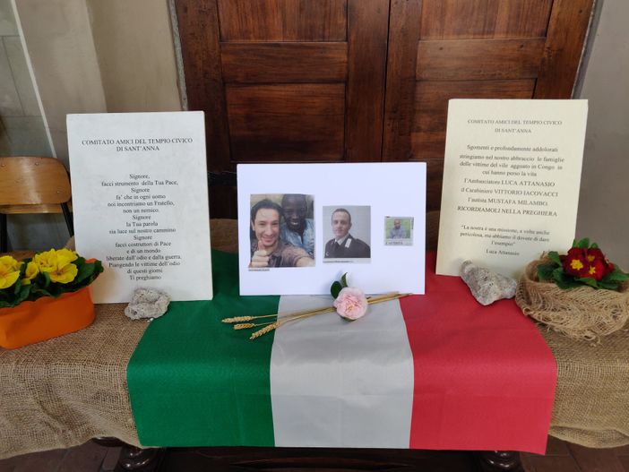 Allestimento al Tempio Civico per le vittime dell'attentato in Congo. «Ricordiamoli nella preghiera»