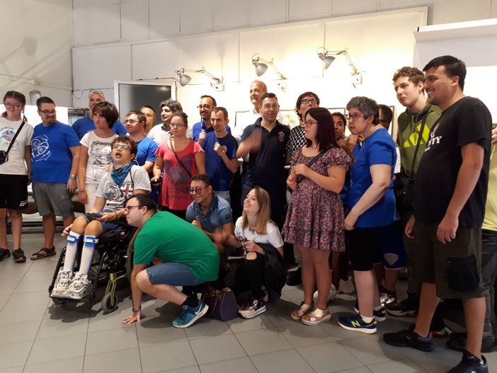 Tanta emozione per i ritratti fotografici degli atleti delle Cuffie Colorate Tanta emozione per i ritratti fotografici degli atleti delle Cuffie Colorate