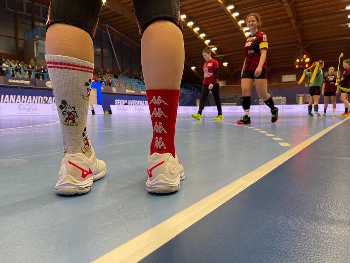 Pallamano Cassano, tutto pronto per la sfida di Coppa Italia. Anche i calzini… spaiati Pallamano Cassano, tutto pronto per la sfida di Coppa Italia. Anche i calzini… spaiati