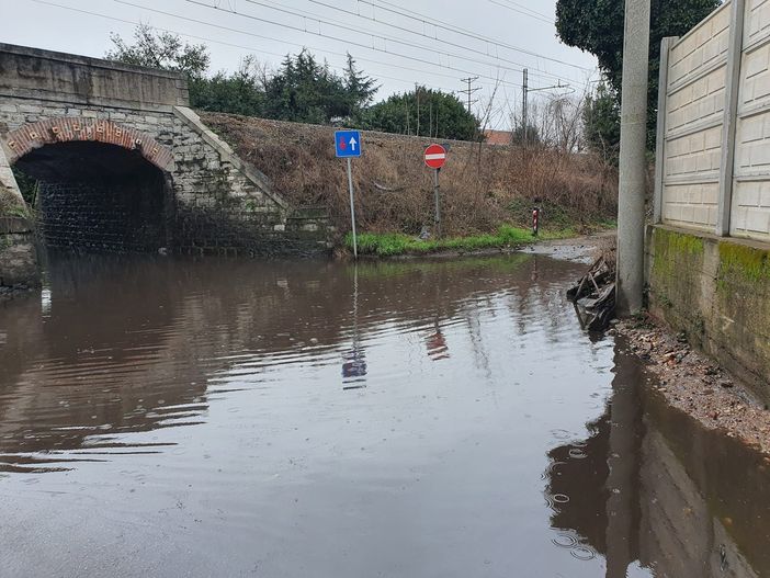 FOTO. Quel ponticello costantemente allagato FOTO. Quel ponticello costantemente allagato