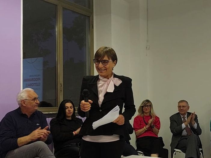 Elisabetta Galli invita gli altri candidati ad un confronto pubblico Elisabetta Galli invita gli altri candidati ad un confronto pubblico