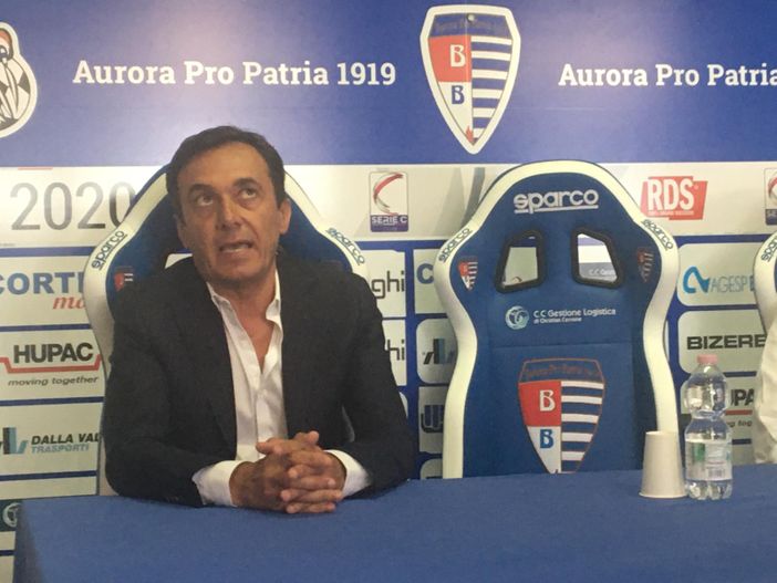 Luca Prina si è presentato oggi alla stampa