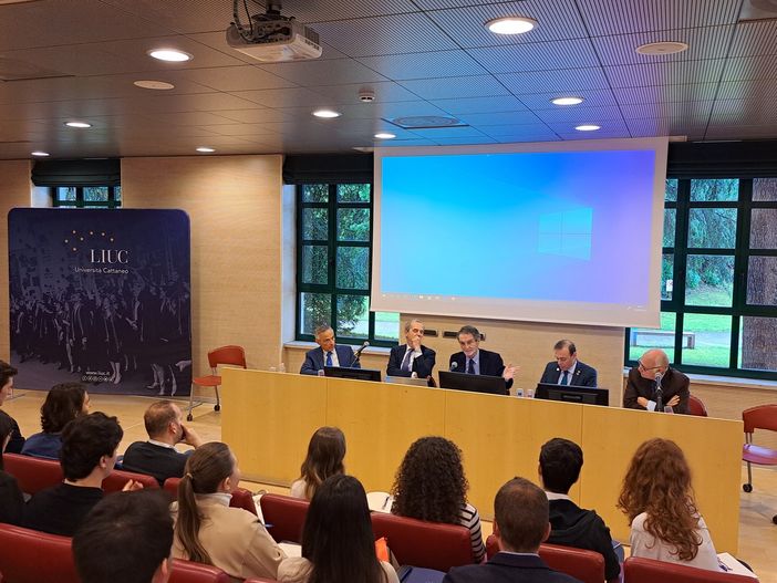 Il Governatore Attilio Fontana ospite alla Liuc per Ryla 2023 - Imagine our future