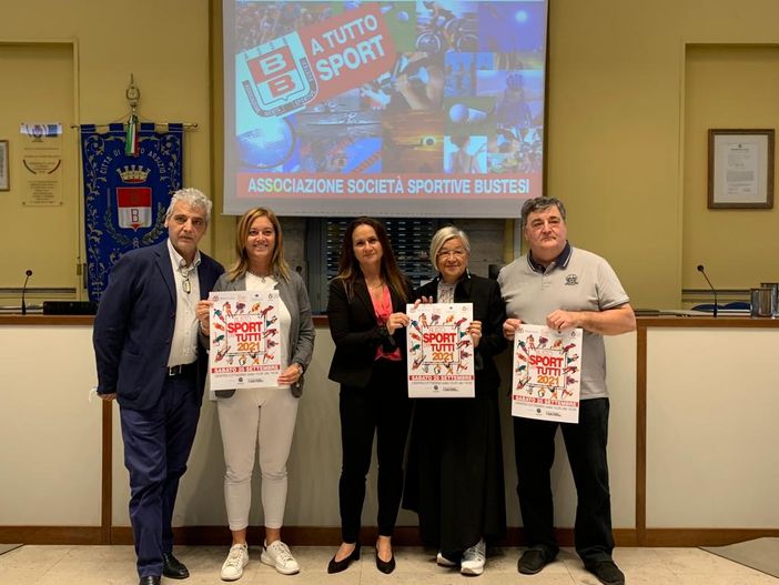 La presentazione in Comune La presentazione in Comune