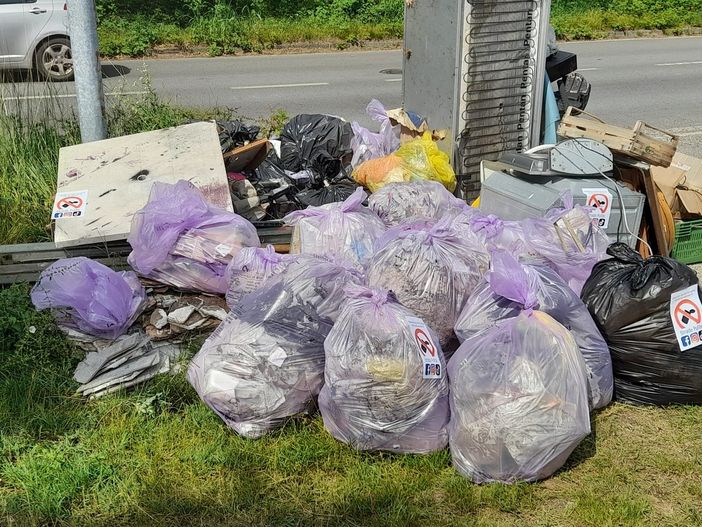 Dai frigoriferi alle carrozzine. Sulle nostre strade il frutto dell’inciviltà
