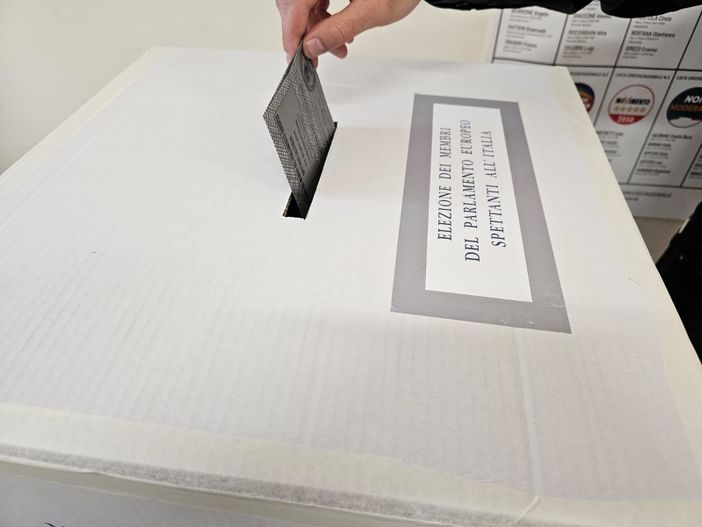 Europee, la vittoria di Giorgia Meloni. Bene il Pd, FI davanti alla Lega. Delusione per Renzi e Calenda