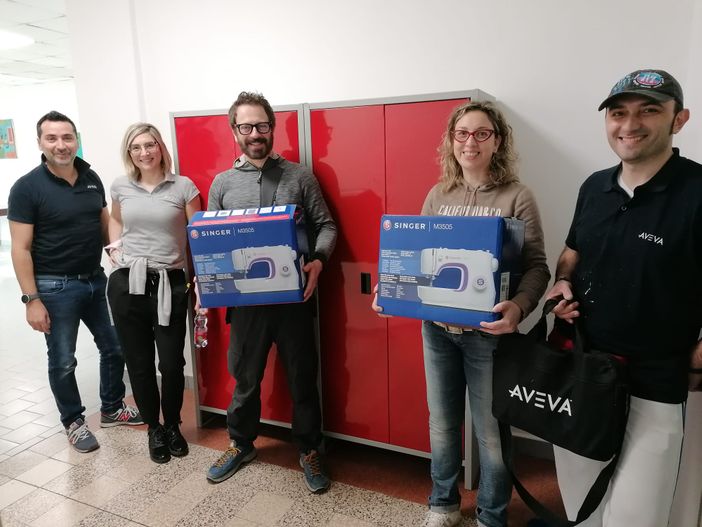 La multinazionale di Gallarate finanzia due laboratori di sartoria solidale al Gulliver