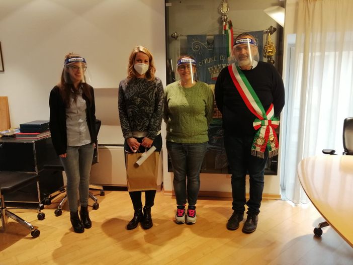 Arcisate premia i racconti di gentilezza e li manda in onda in diretta radio