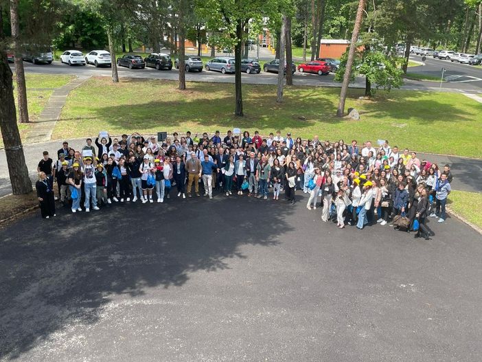 FOTO. La scienza premia le scuole con il Jrc di Ispra: «La sfida futura per voi giovani? Gestire l'intelligenza artificiale» FOTO. La scienza premia le scuole con il Jrc di Ispra: «La sfida futura per voi giovani? Gestire l'intelligenza artificiale»