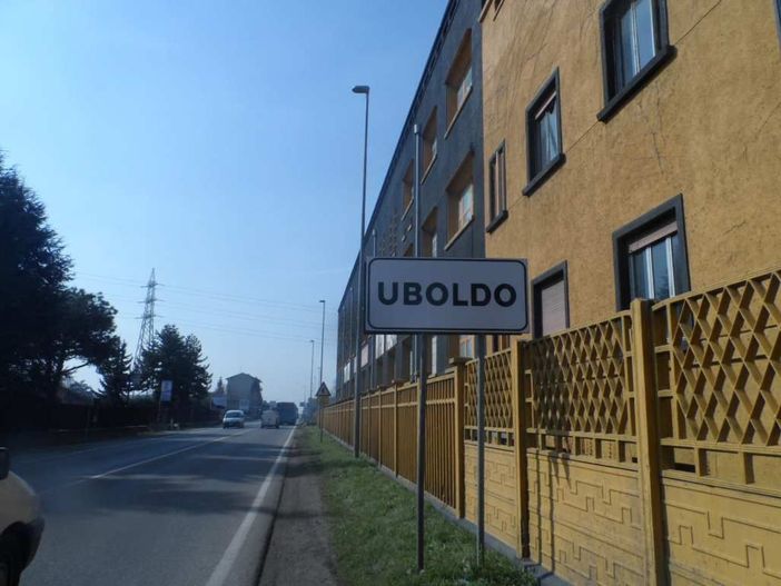 «Si è abbassato i pantaloni mentre chiedeva indicazioni stradali a mia figlia di 14 anni e poi è scappato» «Si è abbassato i pantaloni mentre chiedeva indicazioni stradali a mia figlia di 14 anni e poi è scappato»
