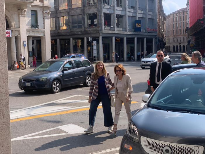 VIDEO e FOTO - La ministra Bonetti a Varese: «L'unico voto utile è alla competenza. Il PD? Non ha argomenti»