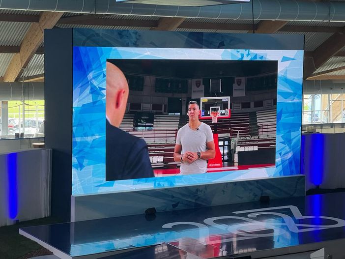 Luis Scola agli imprenditori varesini: «Perché ho scelto Varese? Qui si può creare valore» Luis Scola agli imprenditori varesini: «Perché ho scelto Varese? Qui si può creare valore»