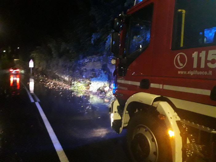 FOTO. Non solo Varesotto, il maltempo colpisce tutta la Lombardia: più di 150 interventi dei vigili del fuoco