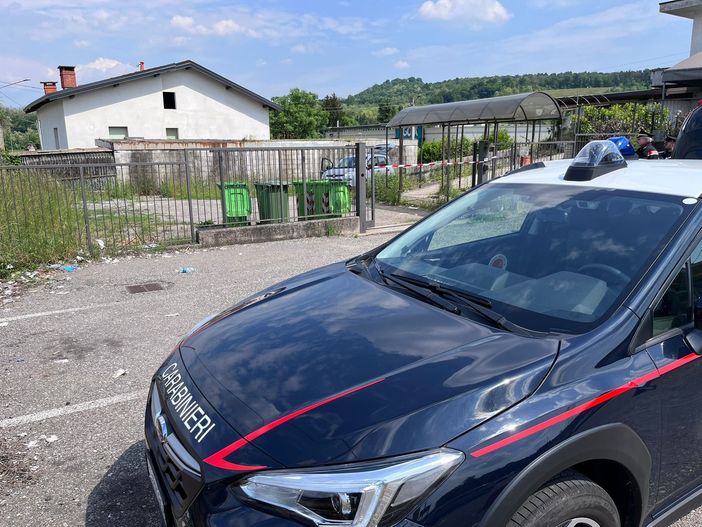I carabinieri sul posto I carabinieri sul posto