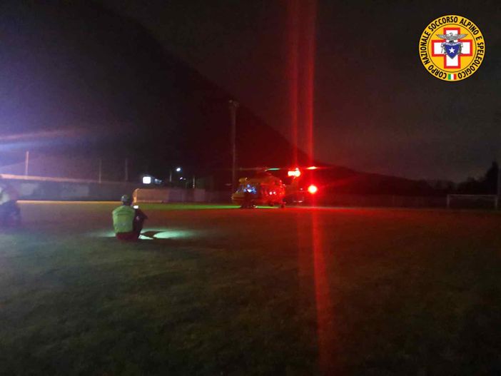 VIDEO e FOTO. Turisti dispersi nei boschi del Sasso del Ferro a Laveno, salvati nella notte VIDEO e FOTO. Turisti dispersi nei boschi del Sasso del Ferro a Laveno, salvati nella notte