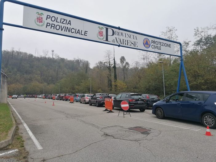 Punto tamponi alle Fontanelle, via i militari e sei postazioni potrebbero chiudere Punto tamponi alle Fontanelle, via i militari e sei postazioni potrebbero chiudere