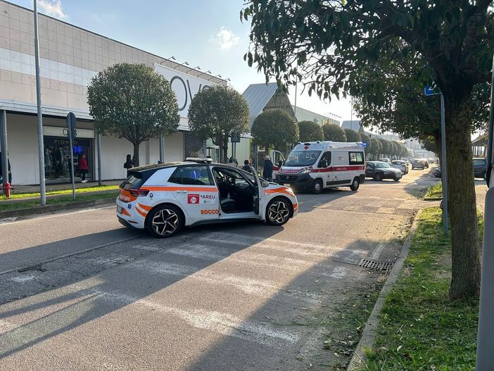 Due donne investite a Olgiate Olona sulle strisce Due donne investite a Olgiate Olona sulle strisce