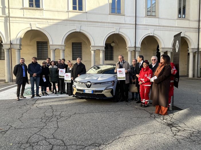 VIDEO. Un Natale luminoso ma con giudizio. E il viale si &quot;sacrifica&quot; per il centro e i quartieri