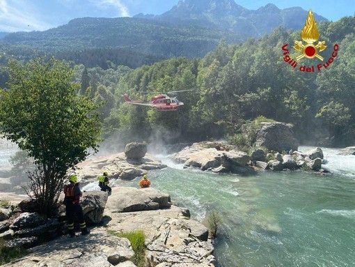 Quattro escursionisti bloccati agli Orridi di Uriezzo, salvati dall'elicottero dei Vigili del fuoco