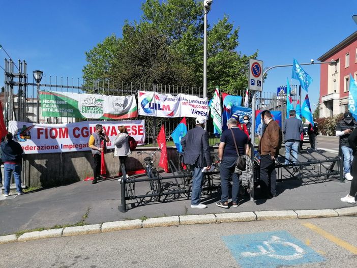 Strage di morti sul lavoro in Lombardia, martedì 4 ore di sciopero