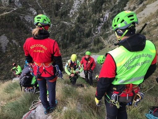Ad agosto in aumento gli interventi del Soccorso Alpino: 90 chiamate per la XIX Delegazione Lariana Ad agosto in aumento gli interventi del Soccorso Alpino: 90 chiamate per la XIX Delegazione Lariana